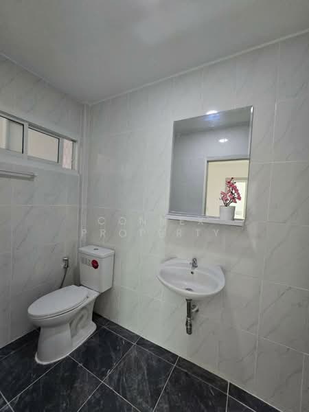 Baan Buathong 4, Nonthaburi, Ban Kluay-Sai Noi Road, Phimonrat, Bang Bua Thong, Nonthaburi, 3 Bedrooms, 125 sqm, Townhouse For Sale, by Connex Property, 11417025 - DDproperty.com