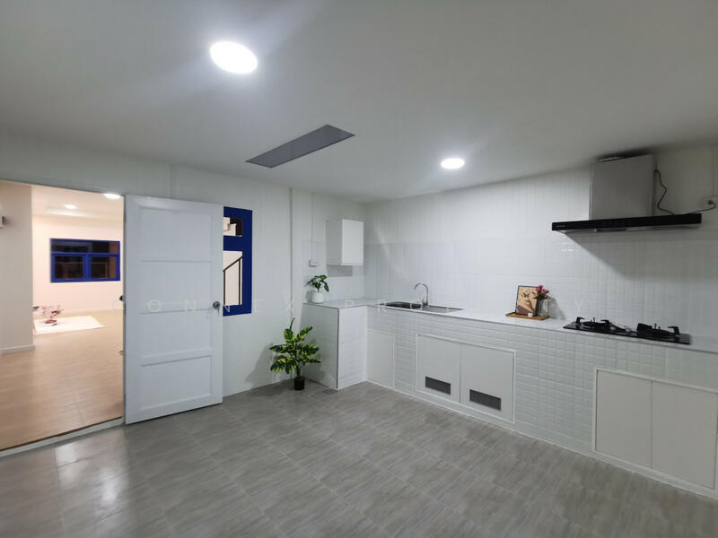 For Sale - Baan Thanarom, Pathum Thani