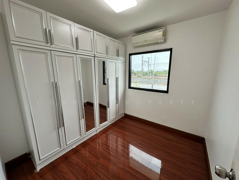 Pruksa Ville 40 Donmuang-Local Road พฤกษา วิลล์ 40 ดอนเมือง-โลคัลโรด, Pathum Thani, 1 ถนนกำแพงเพชร 6 (โลคัลโรด), Lak Hok, Muang Pathum Thani, Pathum Thani, 2 Bedrooms, 112 sqm, Townhouse For Sale, by Connex Property, 11417435 - DDproperty.com