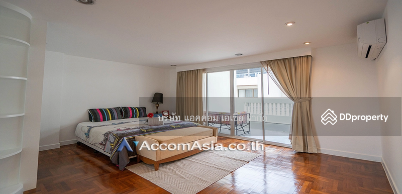ให้เช่า - 5 Bedrooms Townhouse for Rent in Sathorn, Bangkok near BTS Chong Nonsi at A Homely Place Residence, กรุงเทพ