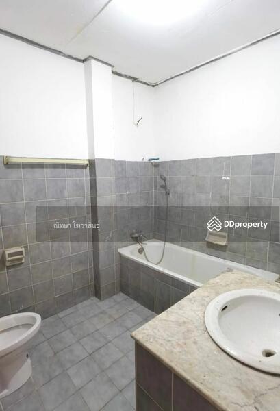 For Sale - ฺBuilding for Sale or for Rent, Chiang Mai