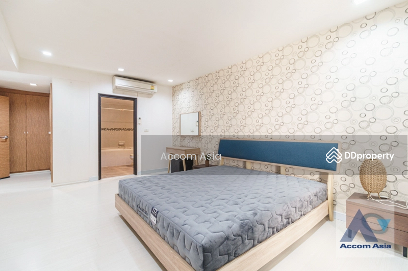 Royal Castle Sukhumvit, Bangkok, 30 Soi Sukhumvit 39, Khlongtoei Nua, Watthana, Bangkok, 3 Bedrooms, 164 sqm, Condo For Sale, by Accom Asia, 11421086 - DDproperty.com