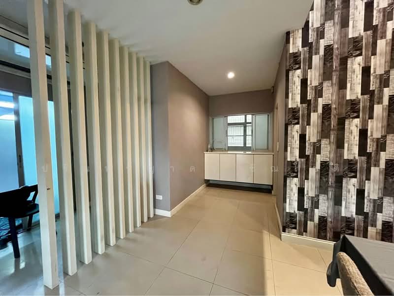Private Nirvana Ladprao, Bangkok, Pradit Manutham Road, Khlong Chan, Bang Kapi, Bangkok, 4 Bedrooms, 200 sqm, Single Detached House For Rent, by ปรินทร์ญาดา ชิณโชติ, 11422495 - DDproperty.com