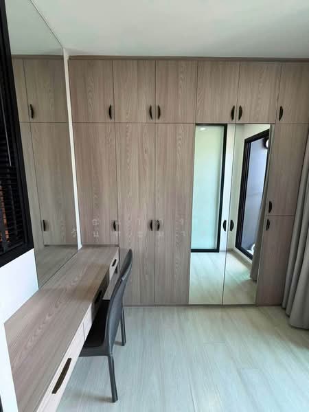Life Asoke, Bangkok, Asoke-Dindang Road, Bang Kapi, Huai Khwang, Bangkok, 1 Bedroom, 35 sqm, Condo For Rent, by ธนาภรณ์ วันทะมาตย์, 11423163 - DDproperty.com