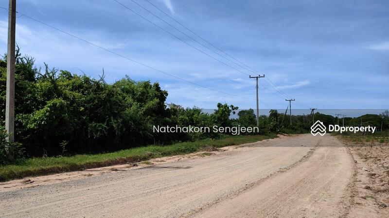 For Sale - Land for sale, 15 rai, Ban Nong Yai Kata, Road 3207, Hin Kong, Mueang, Ratchaburi., Ratchaburi