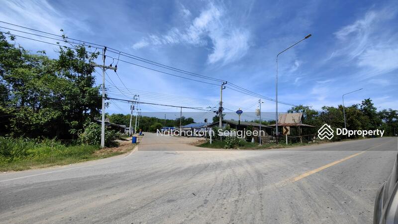 For Sale - Land for sale, 15 rai, Ban Nong Yai Kata, Road 3207, Hin Kong, Mueang, Ratchaburi., Ratchaburi