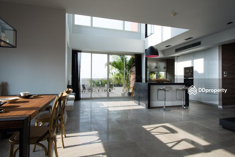 Manhattan Chidlom, Bangkok, 1032 Phetchaburi 32 Alley, Makkasan, Ratchathewi, Bangkok, 3 Bedrooms, 270 sqm, Condo For Rent, by BKKCONDOS, 11424325 - DDproperty.com