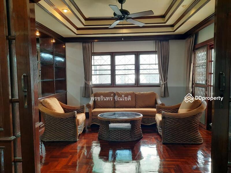 Single House Ratchadapisek, Bangkok, Samsen Nok, Huai Khwang, Bangkok, 5 Bedrooms, 200 sqm, Single Detached House For Rent, by ปรินทร์ญาดา ชิณโชติ, 11424770 - DDproperty.com