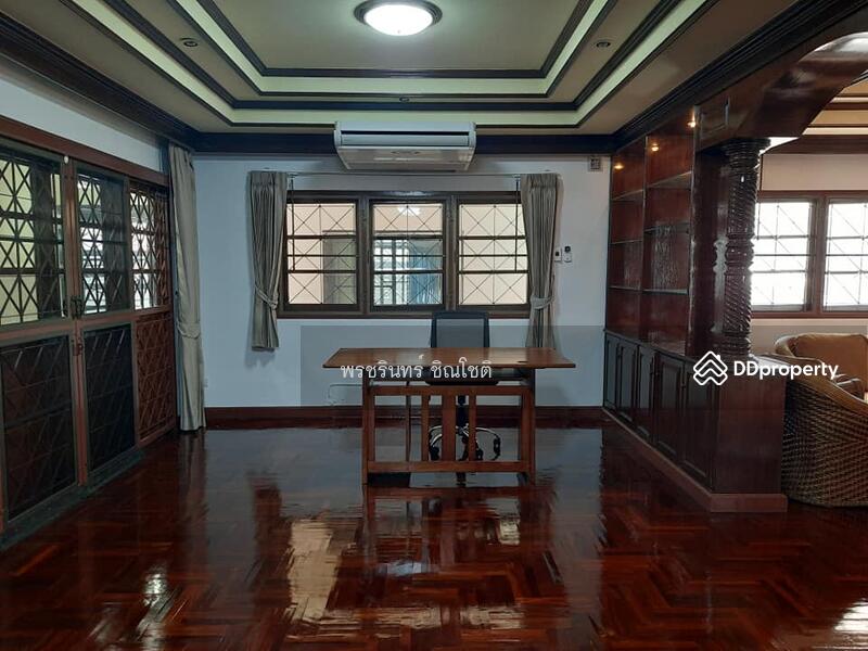 Single House Ratchadapisek, Bangkok, Samsen Nok, Huai Khwang, Bangkok, 5 Bedrooms, 200 sqm, Single Detached House For Rent, by ปรินทร์ญาดา ชิณโชติ, 11424770 - DDproperty.com