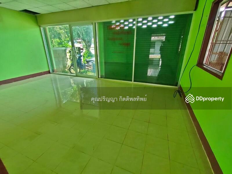 For Sale - Sale Land with Building 2-ST Wooden-Concrete House L4_4_0132_G01, Chiang Rai