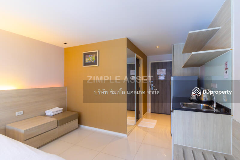 Studio Room 25 sqm Queen Bed