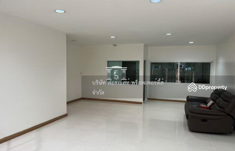 For Sale - 44051 - ขายทาวน์เฮ้าส์ 2 ชั้น ถนนสุขุมวิท 66/1 ใกล้ BTS อุดมสุข, Bangkok