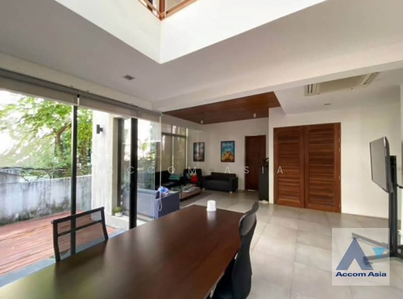 2 Bedrooms House for Rent in Sukhumvit, Bangkok near BTS Phrom Phong (9015301), Bangkok, Khong Tan, Khlong Toei, Bangkok, 3 Bedrooms, 250 sqm, Single Detached House For Rent, by Accom Asia, 11425848 - DDproperty.com