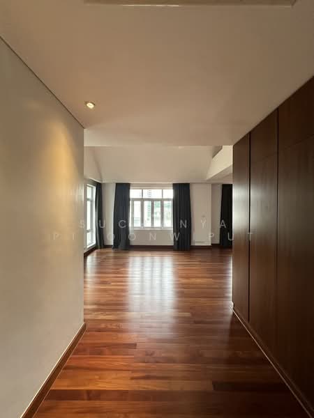 Villa For Rent Sukhumvit 31 Private And Quiet, Bangkok, Sukhumvit 31, Khlong Tan Nua, Watthana, Bangkok, 4 Bedrooms, 500 sqm, Single Detached House For Rent, by Suchanya Piboonwiput, 11426133 - DDproperty.com
