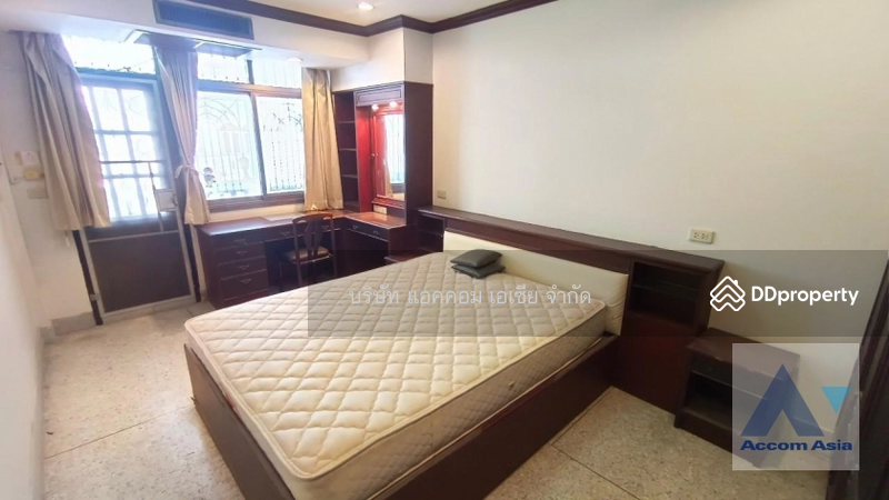 ให้เช่า - 7 Bedrooms Townhouse for Rent in Sathorn, Bangkok near BTS Surasak (1520623), กรุงเทพ