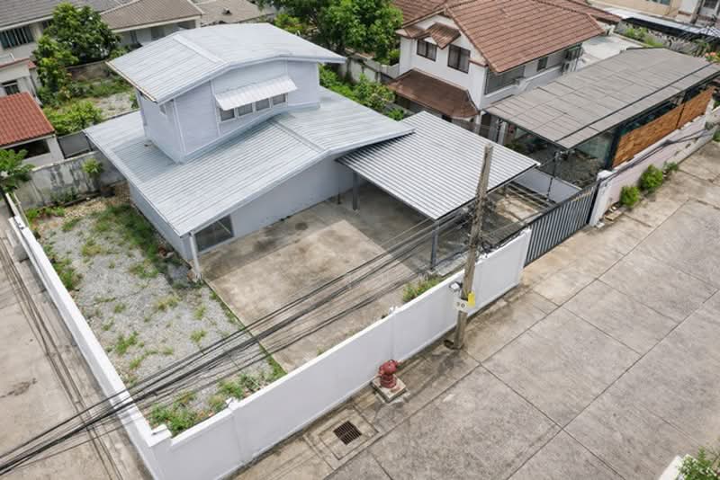 ประชาชื่น 2-6 MRT เตาปูน 1.5 กม. สถานีกลางบางซื่อ, Bangkok, 1 สถานีกลางบางซื่อ, Bang Sue, Bangkok, 3 Bedrooms, 195 sqm, Single Detached House For Rent, by ณัฐพงศ์ สุนทรอรุณ, 11429431 - DDproperty.com