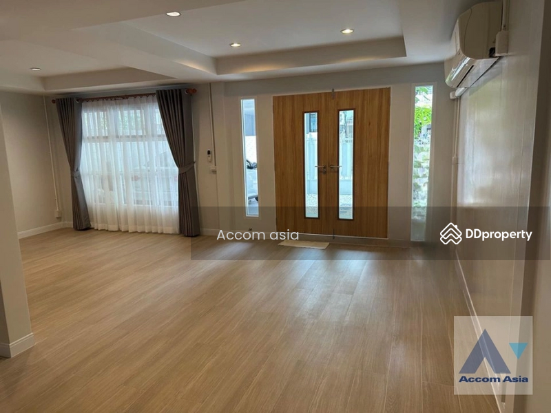 3 Bedrooms Townhouse for Rent in Sukhumvit, Bangkok near BTS Ekkamai (AA35764), กรุงเทพ, พระโขนงเหนือ, วัฒนา, กรุงเทพ, 160 ตร.ม., ทาวน์เฮ้าส์ ให้เช่า, โดย Accom Asia, 11429981 - DDproperty.com