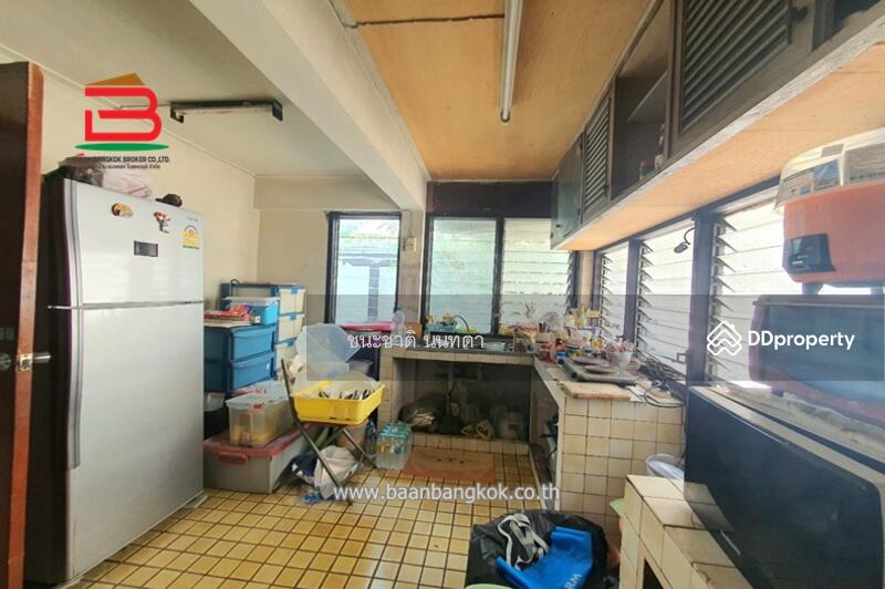 ที่ดิน+บ้านเดี่ยว ซอยสามเสน 22 เนื้อที่ 142.5 ตรว. ถนนนครไชยศรี แขวงนครไชยศรี เขตดุสิต, Bangkok, Tanon Nakorn Chaisri, Dusit, Bangkok, , 570 sqm, Land For Sale, by ชนะชาติ นนท์ตา, 11430152 - DDproperty.com