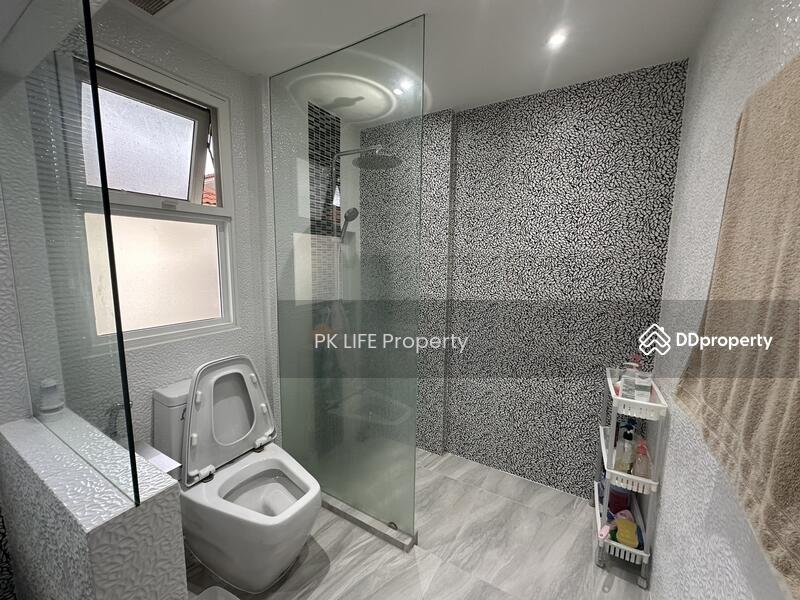 2R0749 This house for rent 2bedroom 3bathroom 55,000/month at cherngtalay have fully furnished, Phuket, Choeng Thale, Thalang, Phuket, 2 Bedrooms, 250 sqm, Single Detached House For Rent, by PK LIFE Property, 11430925 - DDproperty.com