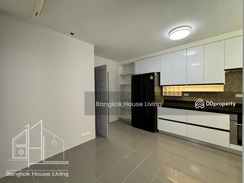 Ruamsuk Condominium, Bangkok, 12 Soi Athakravi, Khong Tan, Khlong Toei, Bangkok, 3 Bedrooms, 330 sqm, Condo For Rent, by Bangkok House Living, 11431139 - DDproperty.com