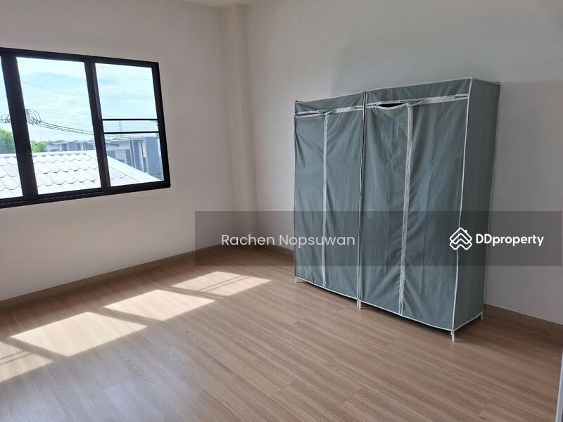For Sale - Commercial building, Pathum Thani