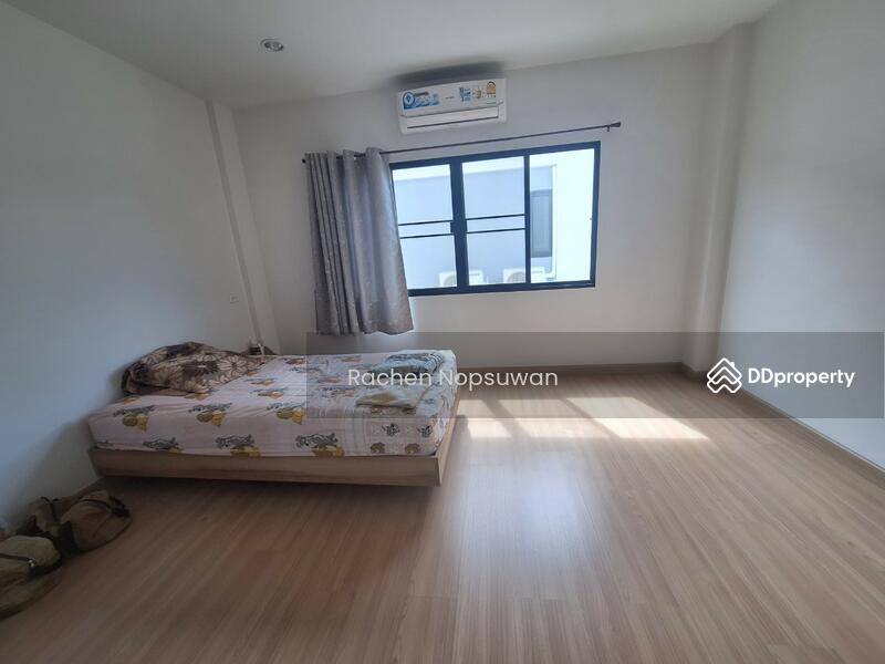 For Sale - Commercial building, Pathum Thani