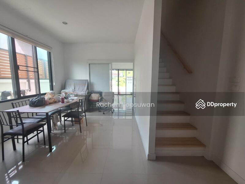 For Sale - Commercial building, Pathum Thani