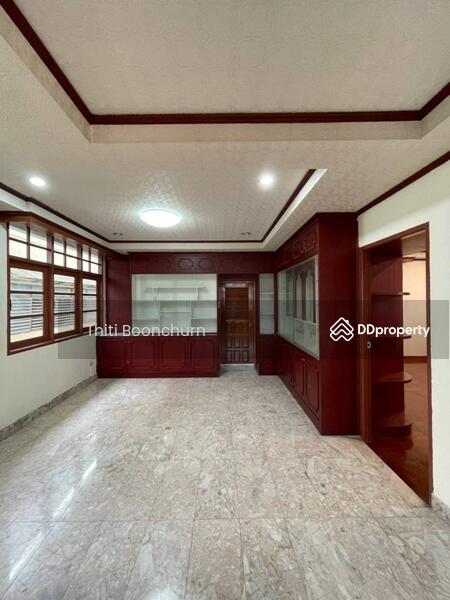 Detached House, 400sqm, Near BTS Krung Thonburi, Khlong San, Bangkok, Bang Lam Phu Lang, Khlong San, Bangkok, 3 Bedrooms, 400 sqm, Single Detached House For Rent, by Thiti Boonchurn, 11431922 - DDproperty.com