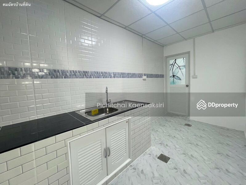 146/94 หมู่บ้าน รสสุคนธ์ ปทุมธานี อำเภอคลองหลวง ปทุมธานี, Pathum Thani, Khlong Song, Khlong Luang, Pathum Thani, 2 Bedrooms, 96 sqm, Townhouse For Sale, by Pichitchai Kaensaksiri, 11436470 - DDproperty.com