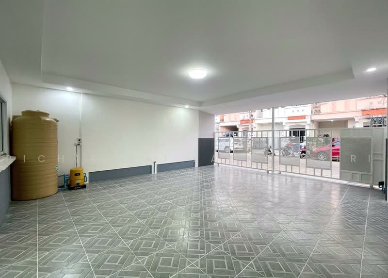 146/94 หมู่บ้าน รสสุคนธ์ ปทุมธานี อำเภอคลองหลวง ปทุมธานี, ปทุมธานี, คลองสอง, คลองหลวง, ปทุมธานี, 96 ตร.ม., ทาวน์เฮ้าส์ ขาย, โดย Pichitchai Kaensaksiri, 11436470 - DDproperty.com