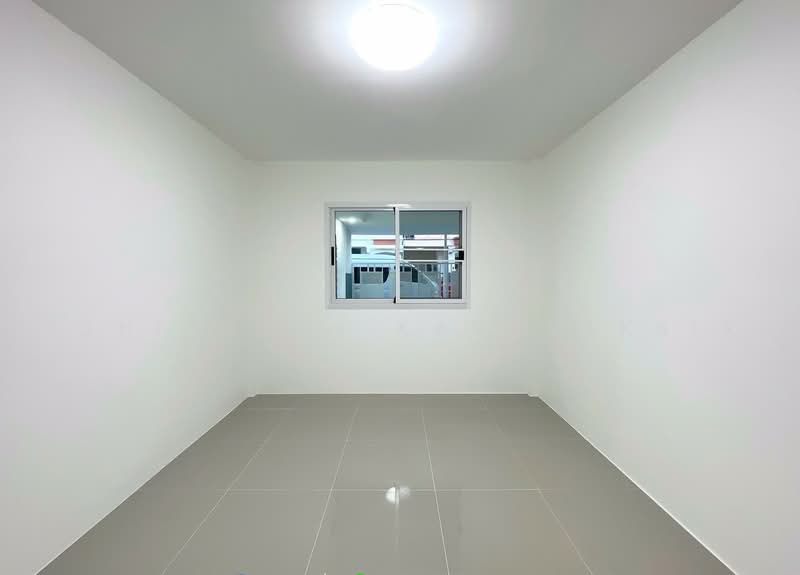 146/94 หมู่บ้าน รสสุคนธ์ ปทุมธานี อำเภอคลองหลวง ปทุมธานี, ปทุมธานี, คลองสอง, คลองหลวง, ปทุมธานี, 96 ตร.ม., ทาวน์เฮ้าส์ ขาย, โดย Pichitchai Kaensaksiri, 11436470 - DDproperty.com