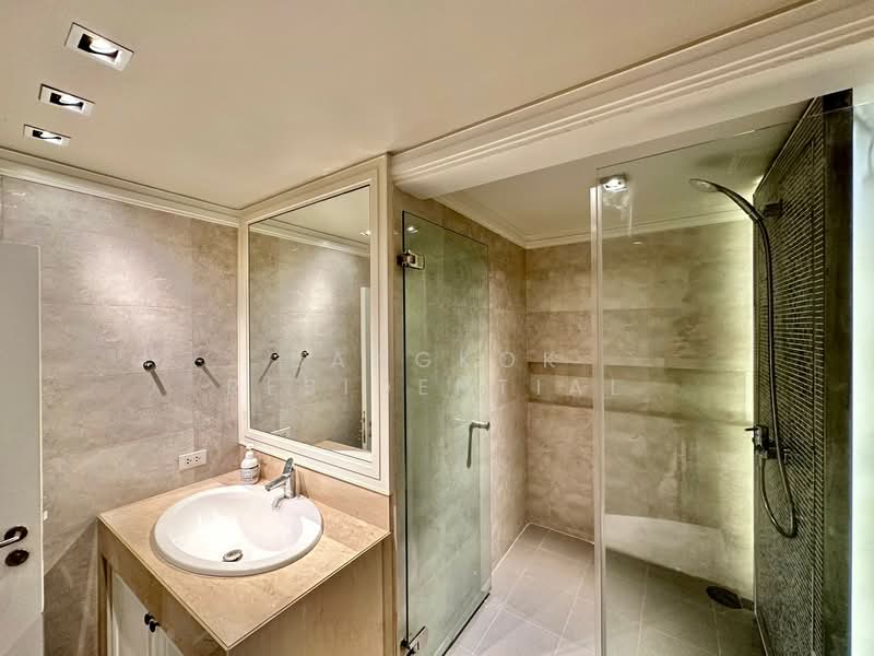 Monet House, Bangkok, 125/16 Soi Ruamrudee, Lumphini, Pathum Wan, Bangkok, 1 Bedroom, 120 sqm, Condo For Rent, by Bangkok Residential, 11437334 - DDproperty.com