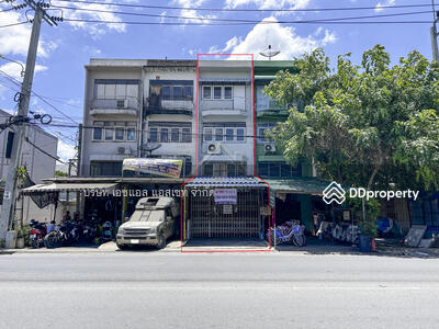 ขาย - อาคารพาณิชย์ 4 ชั้น ข้างซอย มิตรสัมพันธ์ ติดถนน บางกรวย - ไทรน้อย ทำเลดี, นนทบุรี