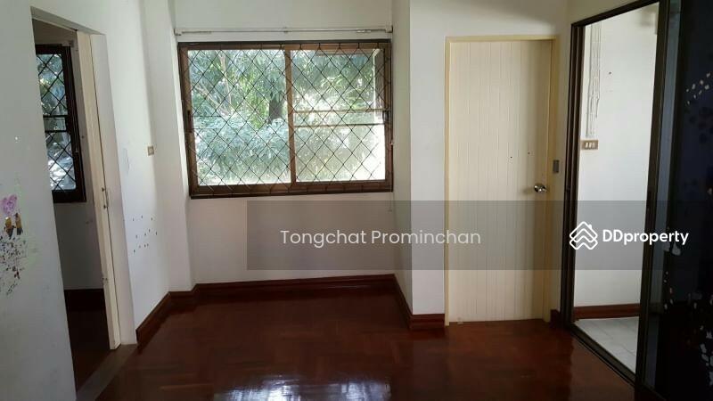 ให้เช่า - shophouse for rent ekkamai : บ้านให้เช่า เอกมัย, กรุงเทพ