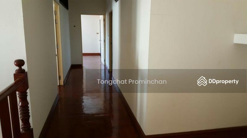 ให้เช่า - shophouse for rent ekkamai : บ้านให้เช่า เอกมัย, กรุงเทพ