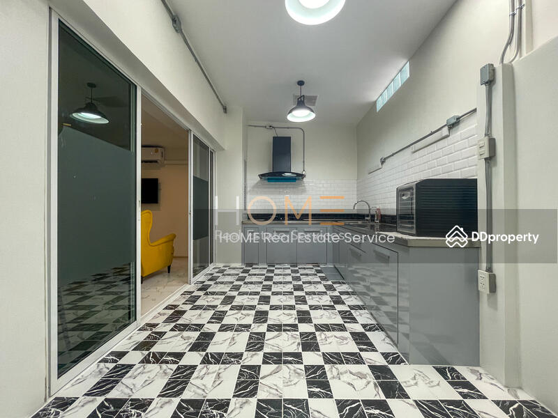 ทาวน์โฮม สุขุมวิท 49/13 : Townhome Sukhumvit 49/13, กรุงเทพ, คลองตันเหนือ, วัฒนา, กรุงเทพ, 250 ตร.ม., ทาวน์เฮ้าส์ ขาย, โดย HOME Real Estate Service, 11437939 - DDproperty.com