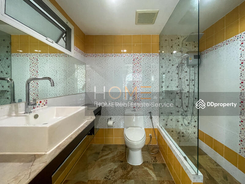 ทาวน์โฮม สุขุมวิท 49/13 : Townhome Sukhumvit 49/13, Bangkok, Khlong Tan Nua, Watthana, Bangkok, 3 Bedrooms, 250 sqm, Townhouse For Sale, by HOME Real Estate Service, 11437939 - DDproperty.com