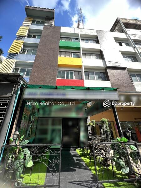 For Sale - Sale with Tenant Bangkok Shophouse Sukhumvit BTS Nana Watthana BRE20745, Bangkok