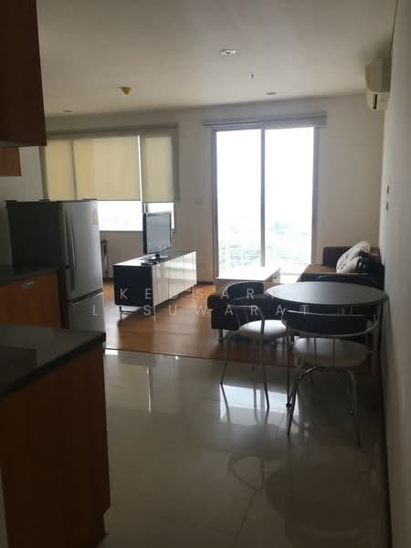 Villa Sathorn, Bangkok, 5 KrungThonBuri Road, Khlong Ton Sai, Khlong San, Bangkok, Studio, 40 sqm, Condo For Rent, by Kedsara Losuwarat, 11441321 - DDproperty.com