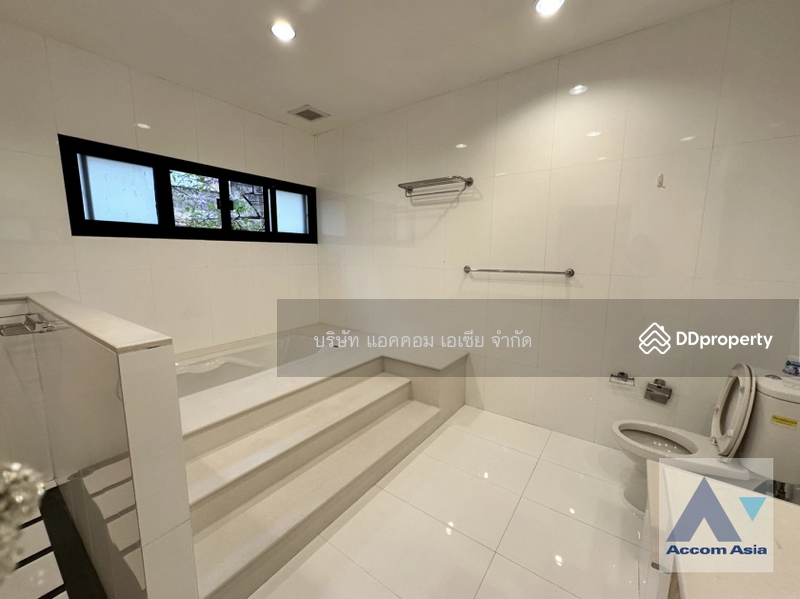 5 Bedrooms House for Rent in Sathorn, Bangkok near BTS Chong Nonsi - MRT Lumphini (100095), Bangkok, Thung Maha Mek, Sathon, Bangkok, 5 Bedrooms, 500 sqm, Single Detached House For Rent, by บริษัท แอคคอม เอเซีย จำกัด, 11441865 - DDproperty.com
