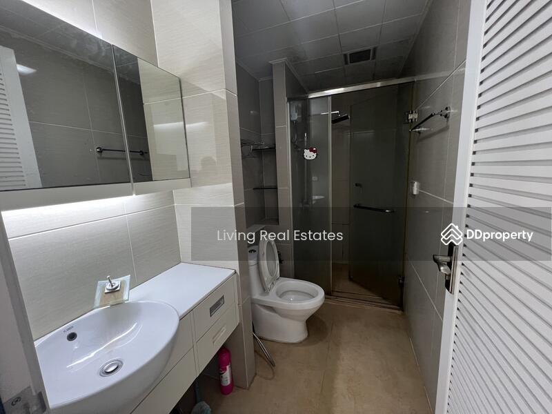 TC Green Rama 9, Bangkok, Rama 9 Road, Huai Khwang, Bangkok, 1 Bedroom, 39 sqm, Condo For Rent, by Living Real Estates, 11442008 - DDproperty.com