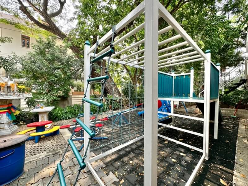 Krystal Court, Bangkok, 23 Soi Sukhumvit 7, Khlongtoei Nua, Watthana, Bangkok, 4 Bedrooms, 387 sqm, Condo For Rent, by Bangkok Residential, 11442679 - DDproperty.com