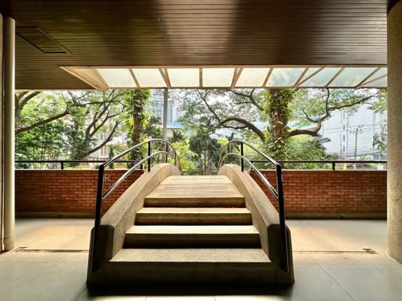 Krystal Court, Bangkok, 23 Soi Sukhumvit 7, Khlongtoei Nua, Watthana, Bangkok, 4 Bedrooms, 387 sqm, Condo For Rent, by Bangkok Residential, 11442679 - DDproperty.com