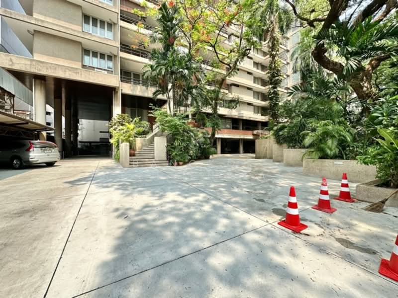 Krystal Court, Bangkok, 23 Soi Sukhumvit 7, Khlongtoei Nua, Watthana, Bangkok, 4 Bedrooms, 387 sqm, Condo For Rent, by Bangkok Residential, 11442679 - DDproperty.com