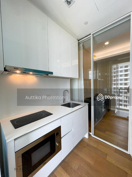 The Saint Residences Ladprao, Bangkok, 588 Vibhavadi-Rangsit Road, Jom Phon, Chatuchak, Bangkok, 1 Bedroom, 30 sqm, Condo For Rent, by Auttika Phormtong, 11442685 - DDproperty.com