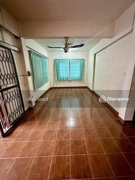 บ้านเดี่ยวในเมืองปทุม ปลูกสร้างเองพร้อมอยู่ ชุมชนปัญชลีวิลล์ ต.บางปรอก อ.เมืองปทุมธานี, Pathum Thani, 70/11 3111 ปทุม-สามโคก, Bang Prok, Muang Pathum Thani, Pathum Thani, 5 Bedrooms, 200 sqm, Single Detached House For Sale, by Wasan Wasati, 11443046 - DDproperty.com