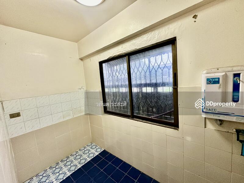 บ้านเดี่ยวในเมืองปทุม ปลูกสร้างเองพร้อมอยู่ ชุมชนปัญชลีวิลล์ ต.บางปรอก อ.เมืองปทุมธานี, Pathum Thani, 70/11 3111 ปทุม-สามโคก, Bang Prok, Muang Pathum Thani, Pathum Thani, 5 Bedrooms, 200 sqm, Single Detached House For Sale, by Wasan Wasati, 11443046 - DDproperty.com