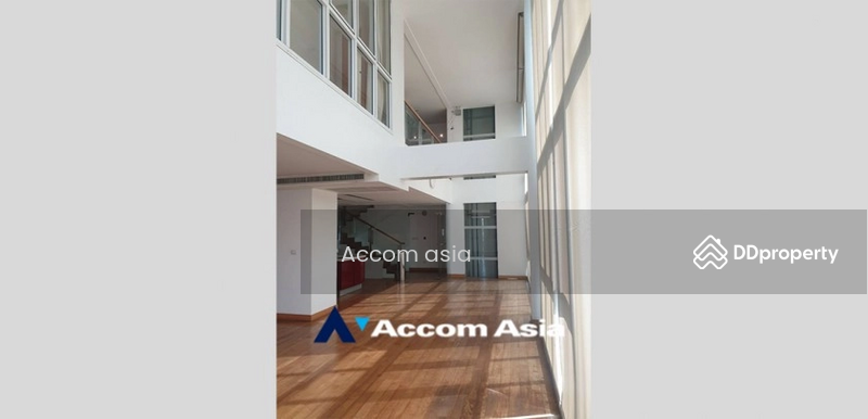 For Rent - 6 Bedrooms Townhouse for Sale and Rent in Sukhumvit, Bangkok near BTS Ekkamai at The Parklane 12, Bangkok