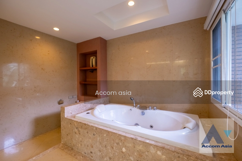 4 Bedrooms House for Rent in Sukhumvit, Bangkok near BTS Thong Lo at Privacy and Peaceful (AA40910), กรุงเทพ, คลองตัน, คลองเตย, กรุงเทพ, 400 ตร.ม., บ้านเดี่ยว ให้เช่า, โดย Accom Asia, 11443929 - DDproperty.com