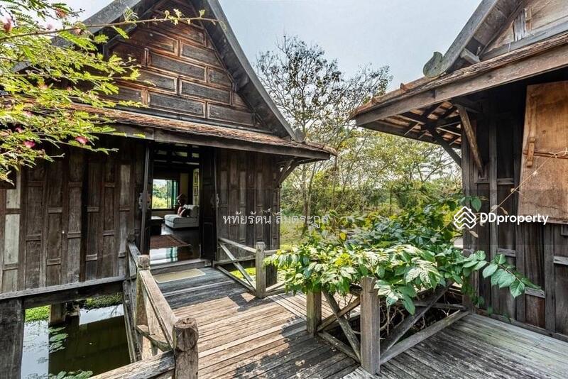 For Sale - Thai house for sale, 24.5 rai, private swimming pool. Overlooking the surrounding mountains., Chiang Mai